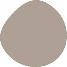 Abstrakte, organische Form in neutralem Beige mit weichen Kanten